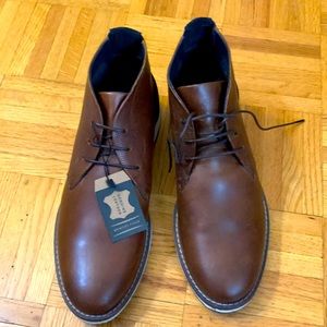 Crevo brown leather boots size 8